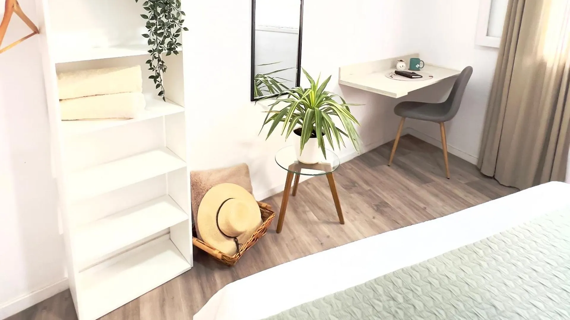 Alcamar Habitacion Privada Con Las Areas De Sala, Cocina Y Bano Que Se Comparten Cerca Al Mar! Alcala