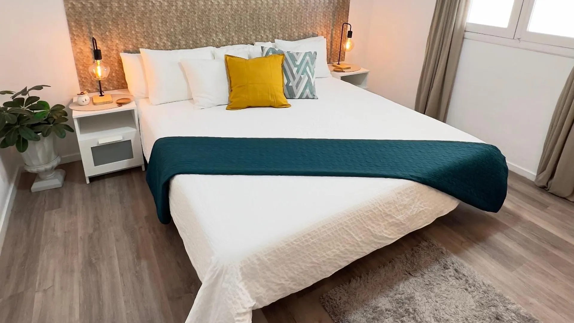 Homestay Alcamar Habitacion Privada Con Las Areas De Sala, Cocina Y Bano Que Se Comparten Cerca Al Mar! Alcala