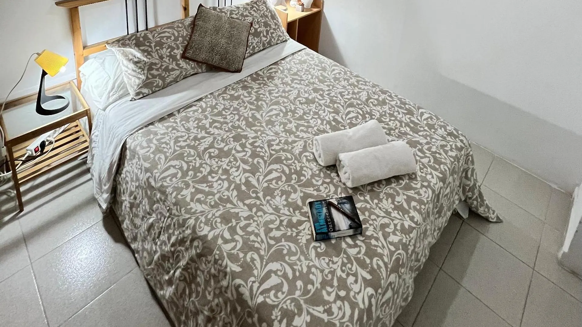 Homestay Alcamar Habitacion Privada Con Las Areas De Sala, Cocina Y Bano Que Se Comparten Cerca Al Mar! Alcala